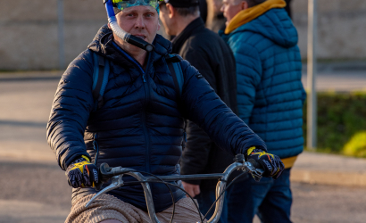 Kurbulē uz upi. Foto: Aija Valtmane92