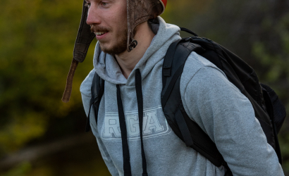 Kurbulē uz upi. Foto: Aija Valtmane260