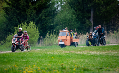 Brauciens uz upi. Foto: Aija Valtmane93